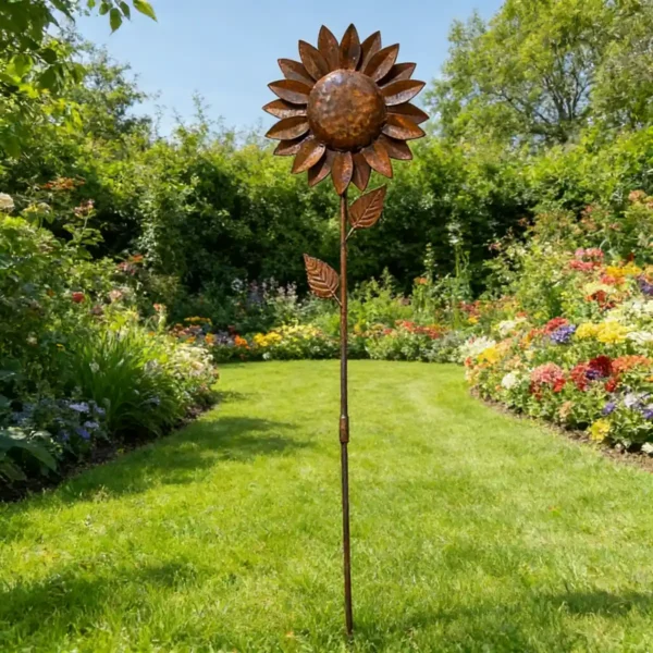 [2.5D] Distressed Iron Sunflower Flower Stake, Courtyard Lawn Decorative Ornament, Outdoor Garden Decor Ground Insert