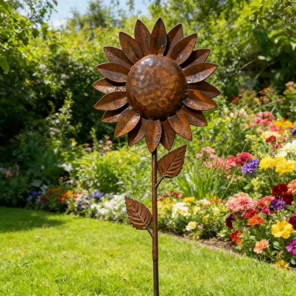 [2.5D] Distressed Iron Sunflower Flower Stake, Courtyard Lawn Decorative Ornament, Outdoor Garden Decor Ground Insert