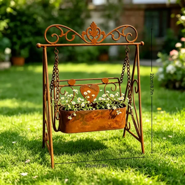 Distressed Rust Swing Frame Plant Holder, Decorative Heart Ornament Metal Planter for Outdoor Lawn Farmhouse Yard Art Decoration