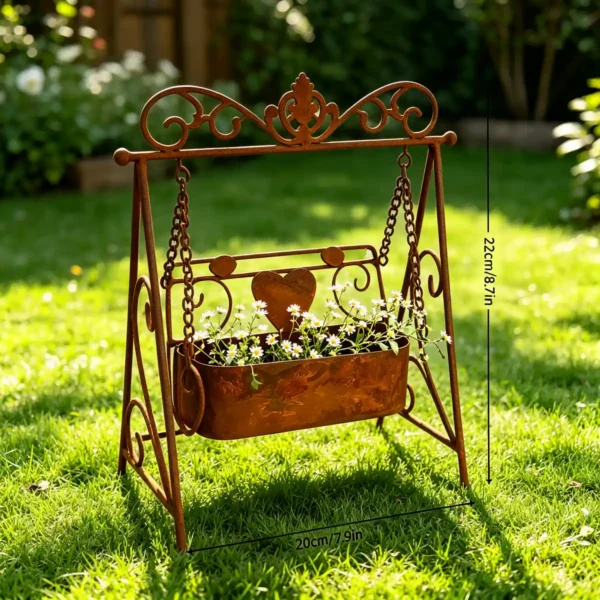 Distressed Rust Swing Frame Plant Holder, Decorative Heart Ornament Metal Planter for Outdoor Lawn Farmhouse Yard Art Decoration