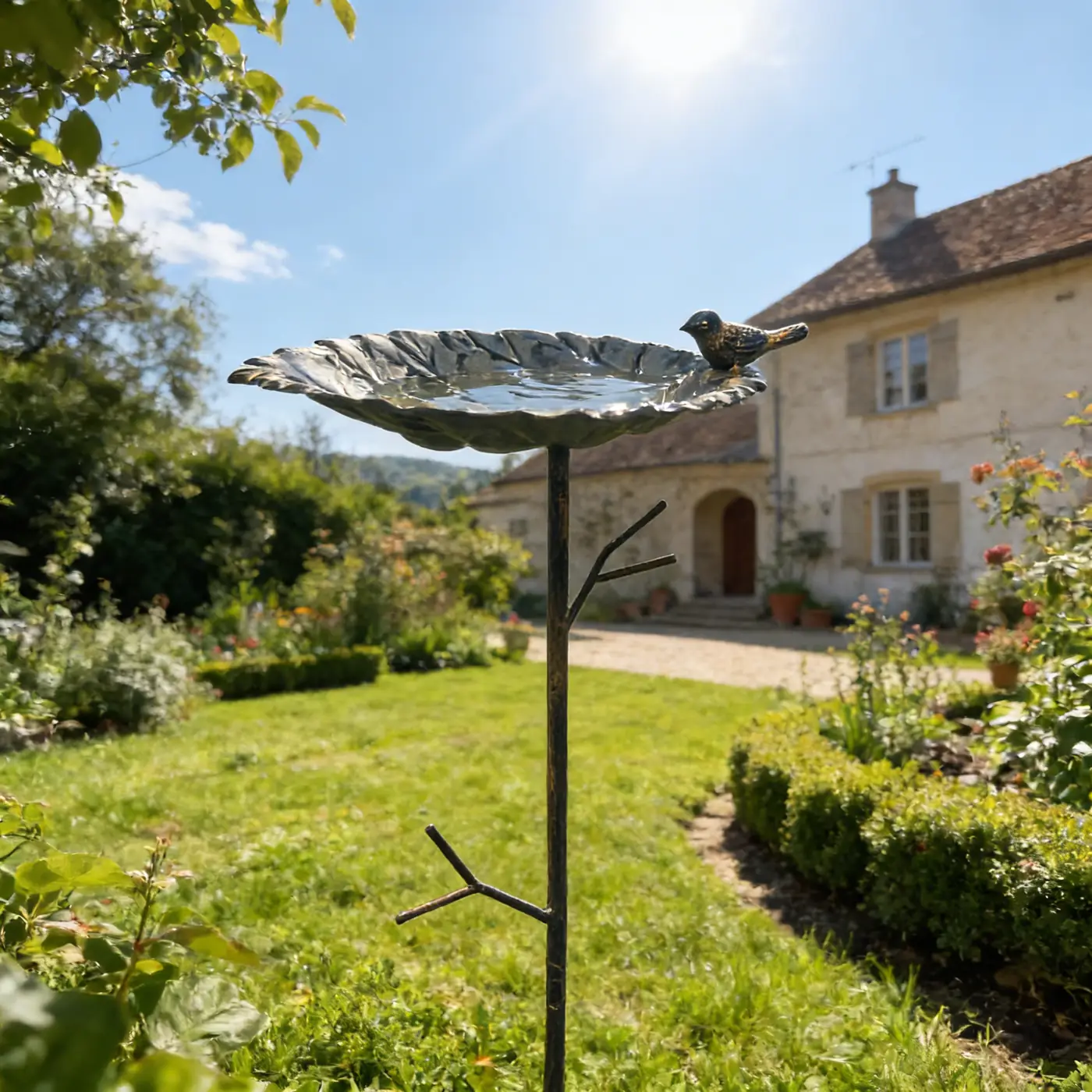 Lotus Leaf Bird Bath Stake for Garden Birds - Image 3