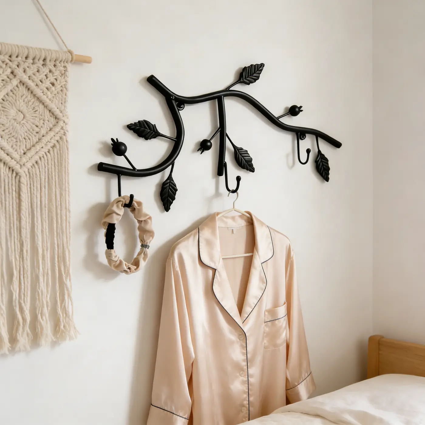 Rustic Branch Wall Hook Rack for Entryway Decor - Image 2