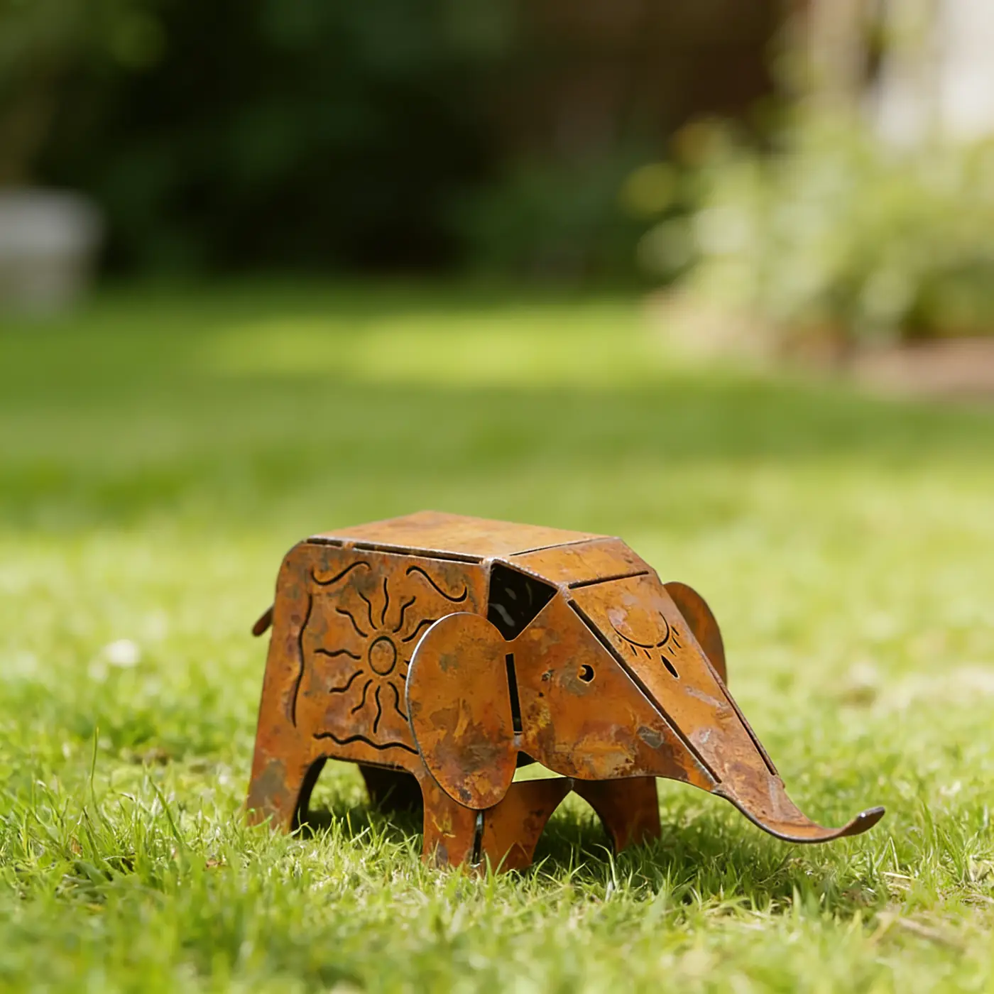 Rustic Elephant Garden Statue for Lawn Decor - Image 5