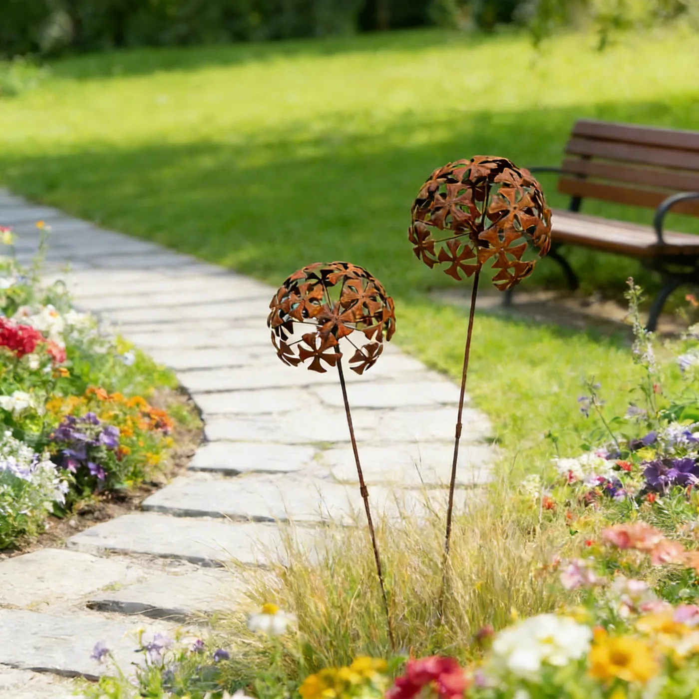 Rustic Hydrangea Flower Garden Stake for Outdoor Decor - Image 5